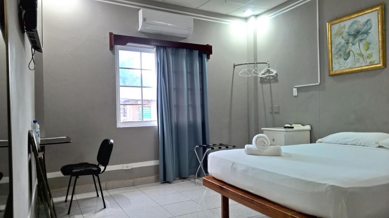 Maya Bella Downtown Hotel 圣伊格纳西奥 外观 照片