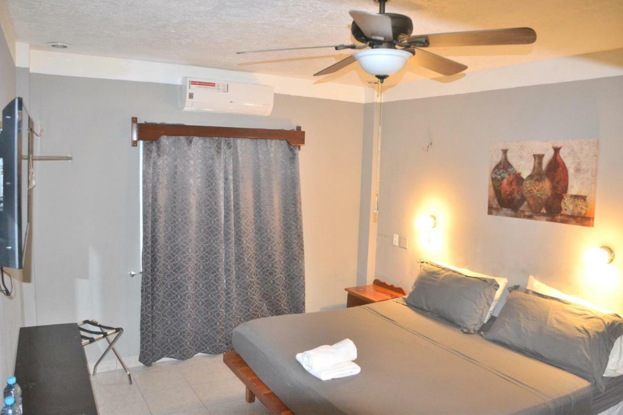 Maya Bella Downtown Hotel 圣伊格纳西奥 外观 照片