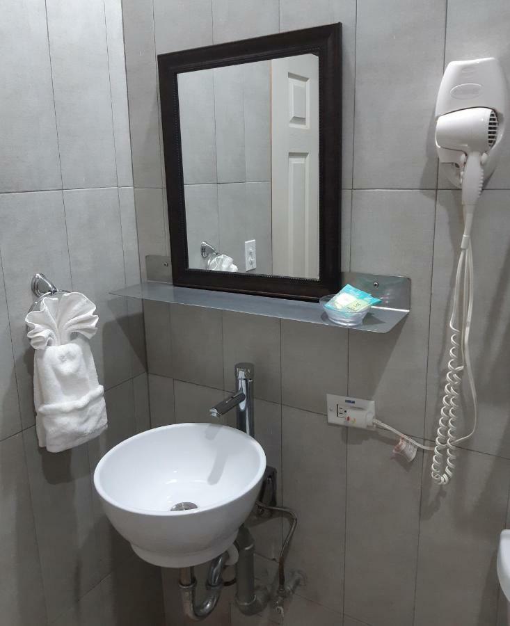 Maya Bella Downtown Hotel 圣伊格纳西奥 外观 照片
