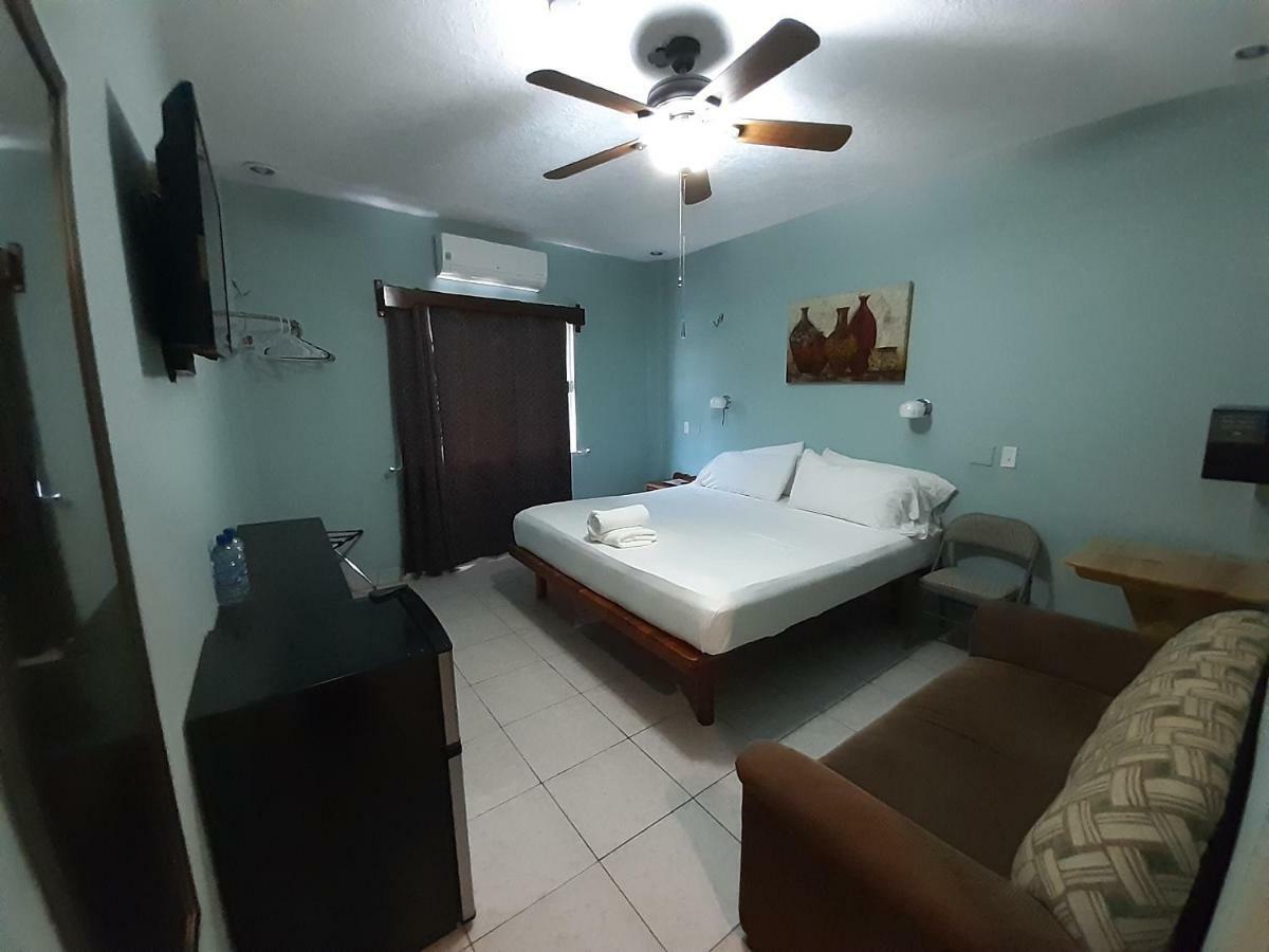 Maya Bella Downtown Hotel 圣伊格纳西奥 外观 照片