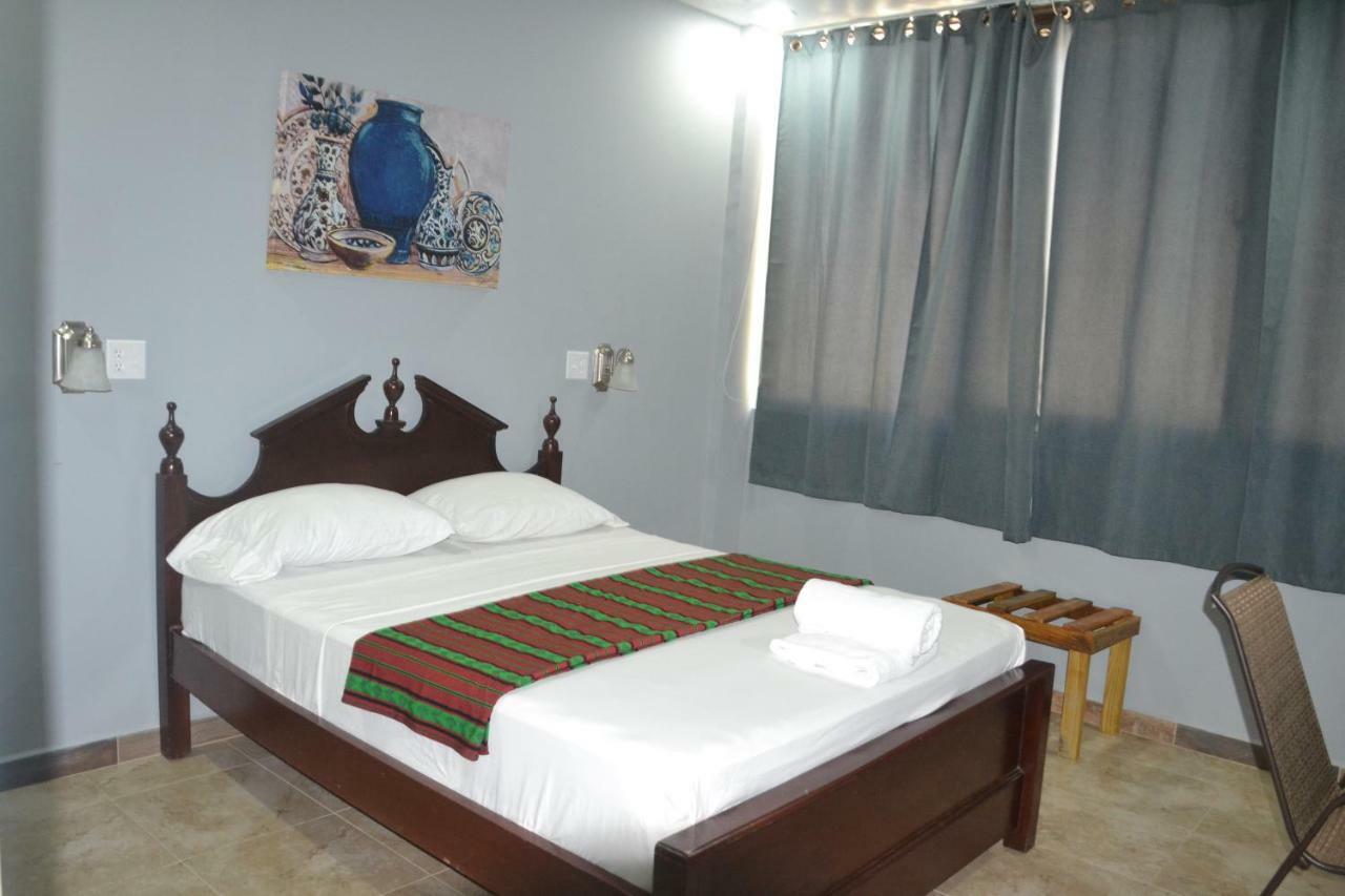 Maya Bella Downtown Hotel 圣伊格纳西奥 外观 照片